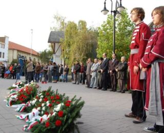 081006-koszoruzas 1