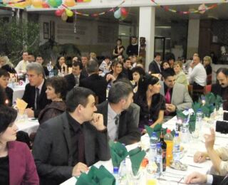 100129-bal 3