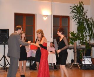 120121-bal 108
