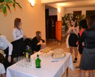120121-bal 3