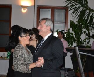 120121-bal 97