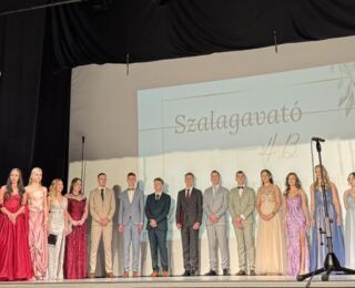 4b_szalagavato_27